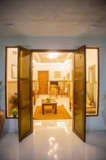 Kadolana Hotel and Restaurant - 5