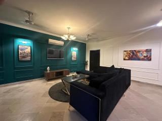 Luxury 2 Bed Apartment - Islamabad - 8