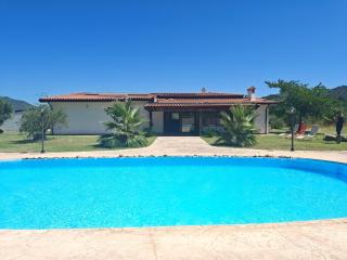 Villa IS CARCURIS Jennas - Cardedu - 3