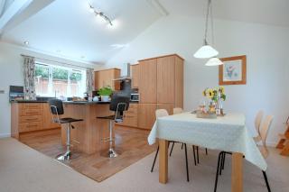 Finest Retreats- Little Dunley - Oaktree Cottage - Bovey Tracey - 3