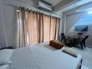 Hotel O LA MARINA Hotel & Homestay Near By Sea Beach Road - Puri - 5