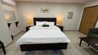 Luxury Studio Apartment in Lahore - Lahore - 8