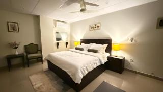 Luxury Studio Apartment in Lahore - Lahore - 9