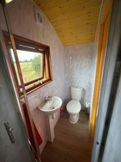Shepherds hut near Bath - 4