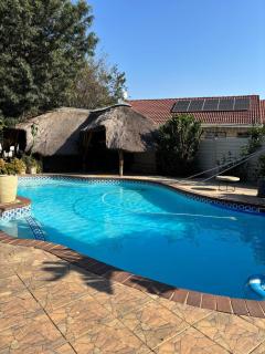 Alabaster Rest - Johannesburg - 0