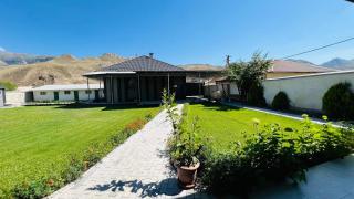Asylai Guesthouse - Naryn - 8