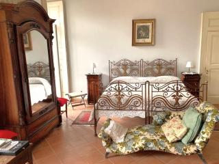 Historical Palace, Panoramic Apartment - Brienza - 5