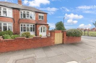 Cullercoats Coastal Haven - North East Escapes - Cullercoats - 7