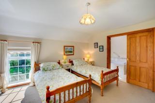 Crwcca Farm Cottage - 2
