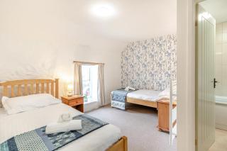 Frog Cottage - Llanmadoc - 1