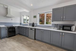 Desirable homely retreat - - 4
