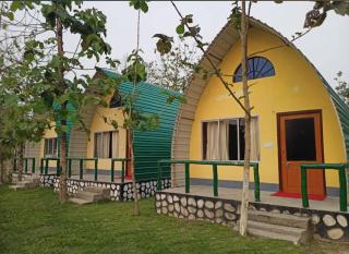 Chilapata Peace Lily Riverside Homestay - 0