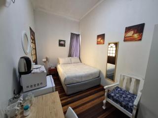 Rees Nest - East London - 4