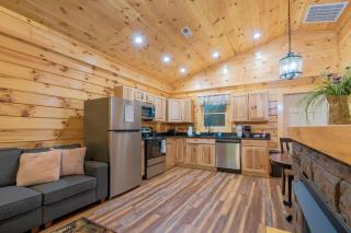 282 Cozy Cub cabin - Gatlinburg - 5