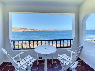 P98 - Bonito apartamento sobre el mar - Fornells - 0
