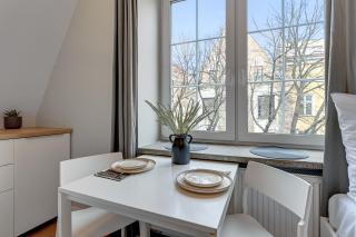 Old Town Świętojańska Boutique Stay by Downtown Apartments - Danzig - 5