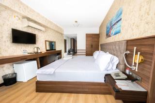 Velmore Hotel & Spa - 8