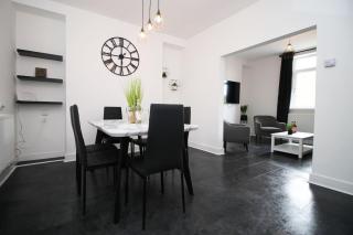 3 Bedroom House in Mountain Ash Cynon View by TŷSA - Quakers Yard - 5