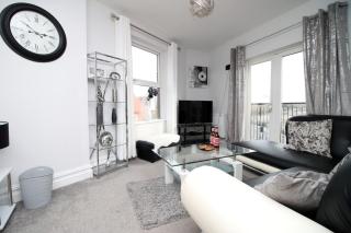 Stunning sea views - Barry's Retreat by Tŷ SA - Barry - 6