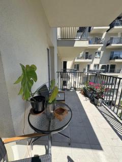 Danube 3 Beds with Big Balcony parking 10euro a day - 8