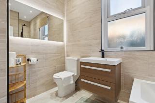 The Leyton Cottage Flat - 2