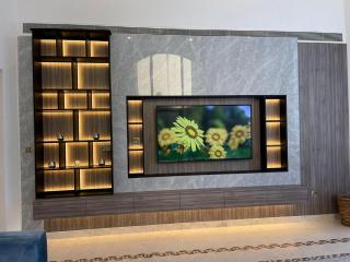 Palm Jumeirah Beachfront private pool villa 5 BR & 1 maids room with access to beach - Dubai - 4