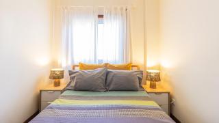 Adorable apartment center - 1