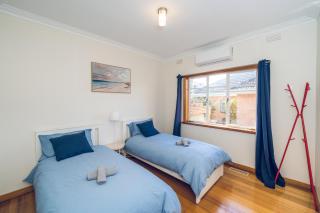 Entire 3-BedRoom The Glen Retreat - 2