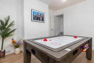 Modern 900Mbps Wi-Fi Workspace Near Coventry City Centre Coventry University Free Parking Games - Coventry - 4
