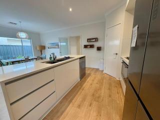 Contemporary Cove Your next Dunsborough Escape - 9