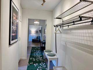 Prinshöjden Hotel - Smart Digital Apartments & Villas - 1