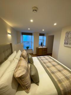 Waverley Inn Holiday Apartments - Inverness - 1