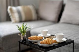 Rodzinny Apartament z Parkingiem w Poznaniu by Noclegi Renters - Poznań - 5