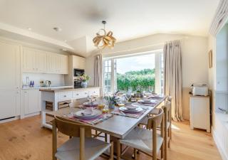 Needs Farm Stables - Partridge Green - 7