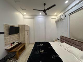 Celebration Banquets and Hotel - 8