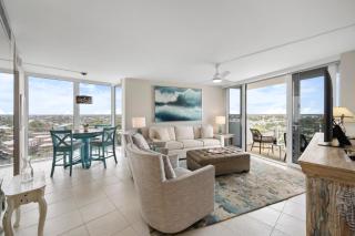 SW facing beachfront condo with sweeping ocean views - 5