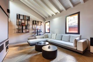 Astra Penthouse - 9