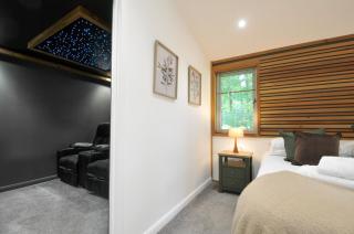 24 Meadow Retreat - 4