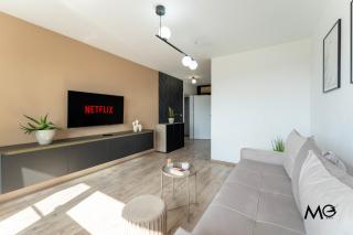 MoHost Noblesse - Chic Urban Retreat - 1