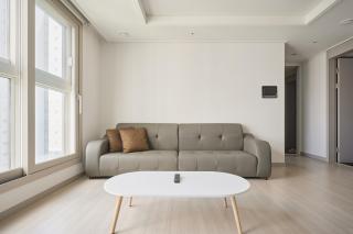 Glan House & Glan Store - 8