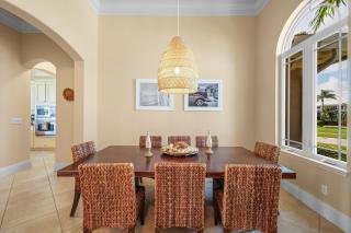 Waterfront home with heated pool, spa and walk to beach - 5