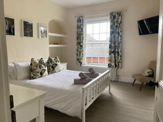 Town centre Victorian period 3 bedroom home - Bishops Castle - 2