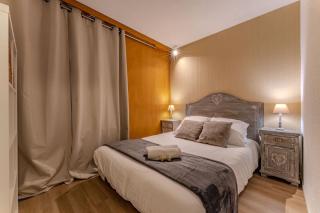 Meribel Ski In Mountain Flat with Balcony and Sleeps 6 MV 31 - 5