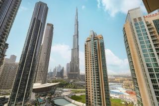 Act 1 Act 2 Towers, Luxury 4BR, Full Burj Khalifa View Balcony, Pool, Gym - 0