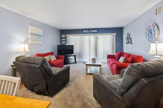 Beachfront Comfort w/ Pool, Patio & Steps to Flagler Avenue - 6