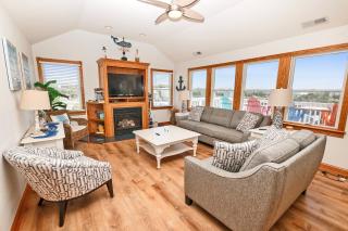 Soundside, Private Pool, Hot Tub, Rec Room-VOH50, Castle in the Sand - Corolla - 9