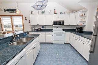 Soundside, Private Pool, Hot Tub, Rec Room-VOH50, Castle in the Sand - Corolla - 5