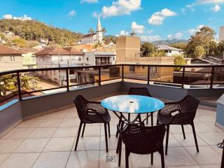 500m Villa Germânica OKTOBERFEST com varanda externa e linda vista! - Blumenau - 9
