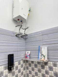 The Prince Hotel - 3