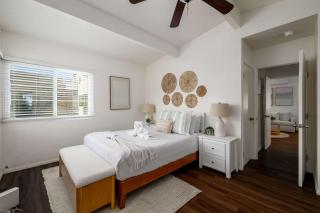 Chic Beach Retreat - Newly Furnished 1BR in Ocean Beach! - 6